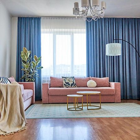 Wonderful Panoramic View Apartment Mukatschewo Exterior foto