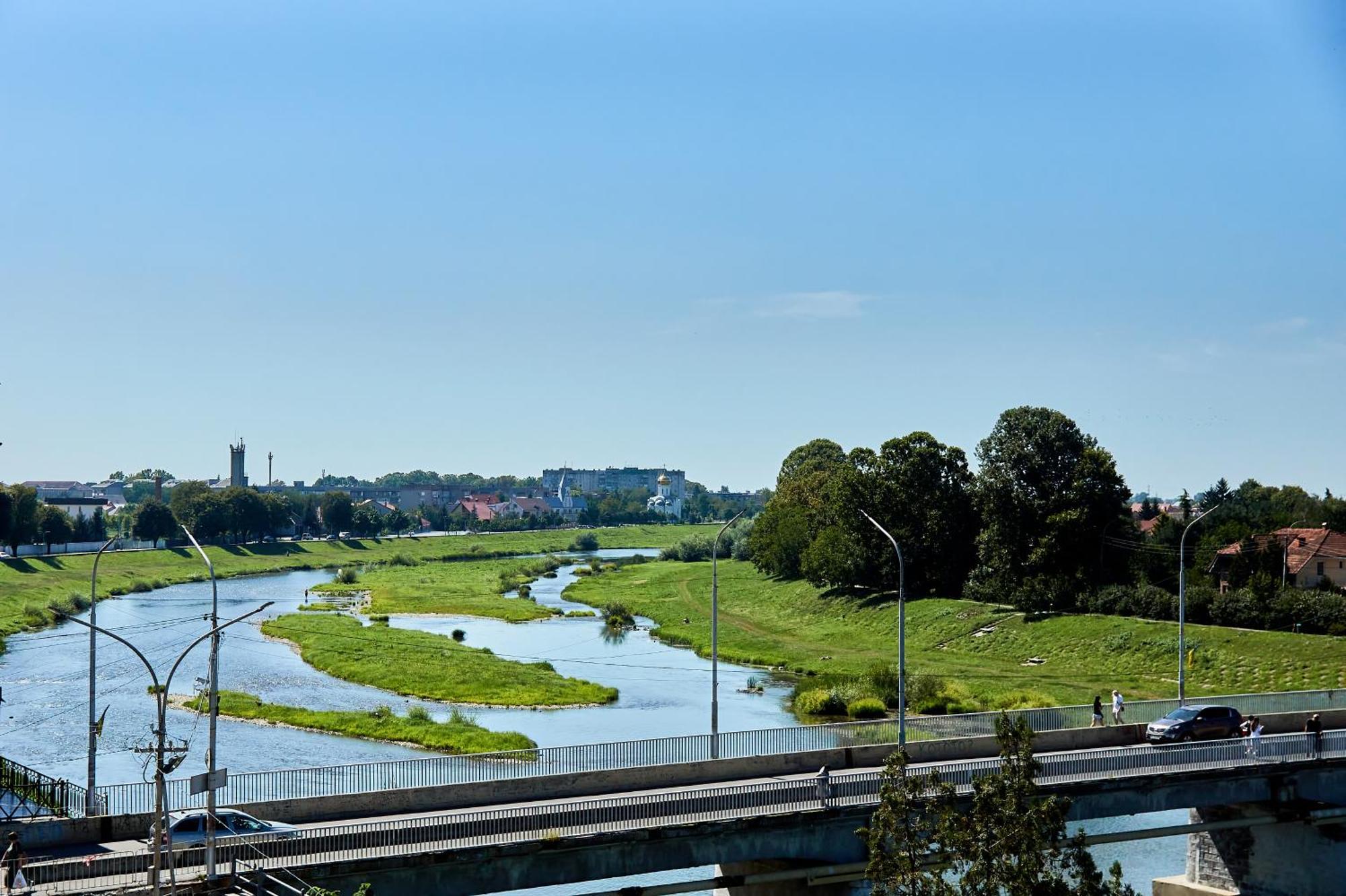 Wonderful Panoramic View Apartment Mukatschewo Exterior foto